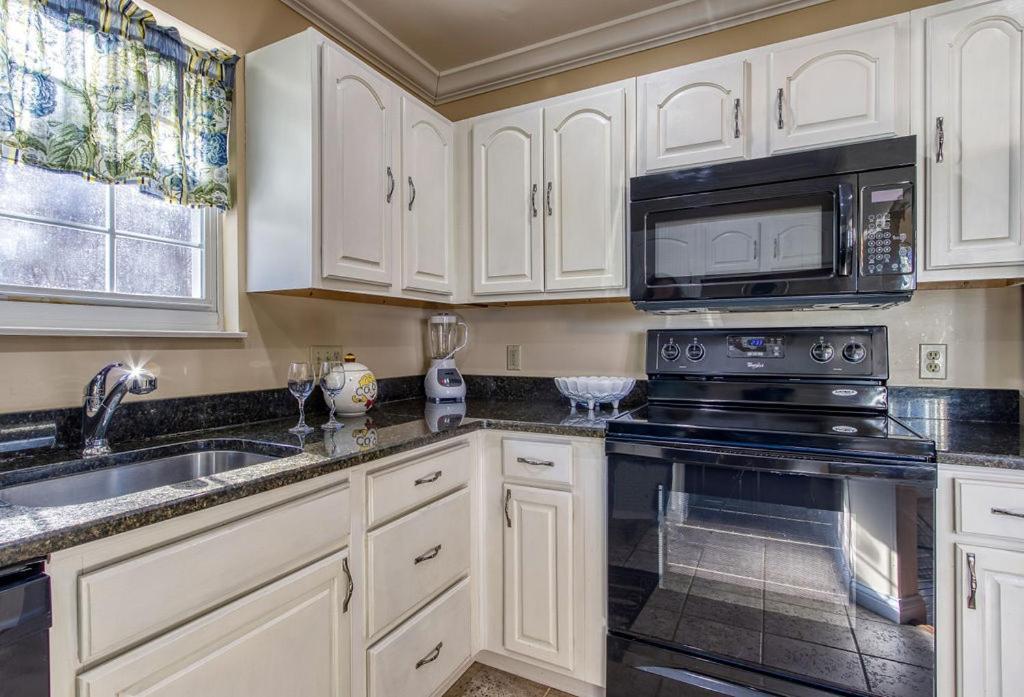 Ober Hideaway, Hot Tub, Wifi, 1089 Free Tickets Each Paid Day, Dollywood And More Gatlinburg Εξωτερικό φωτογραφία