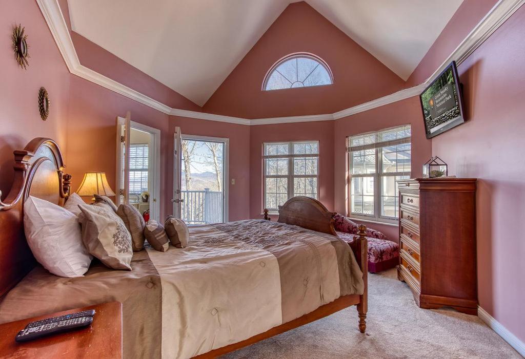 Ober Hideaway, Hot Tub, Wifi, 1089 Free Tickets Each Paid Day, Dollywood And More Gatlinburg Εξωτερικό φωτογραφία